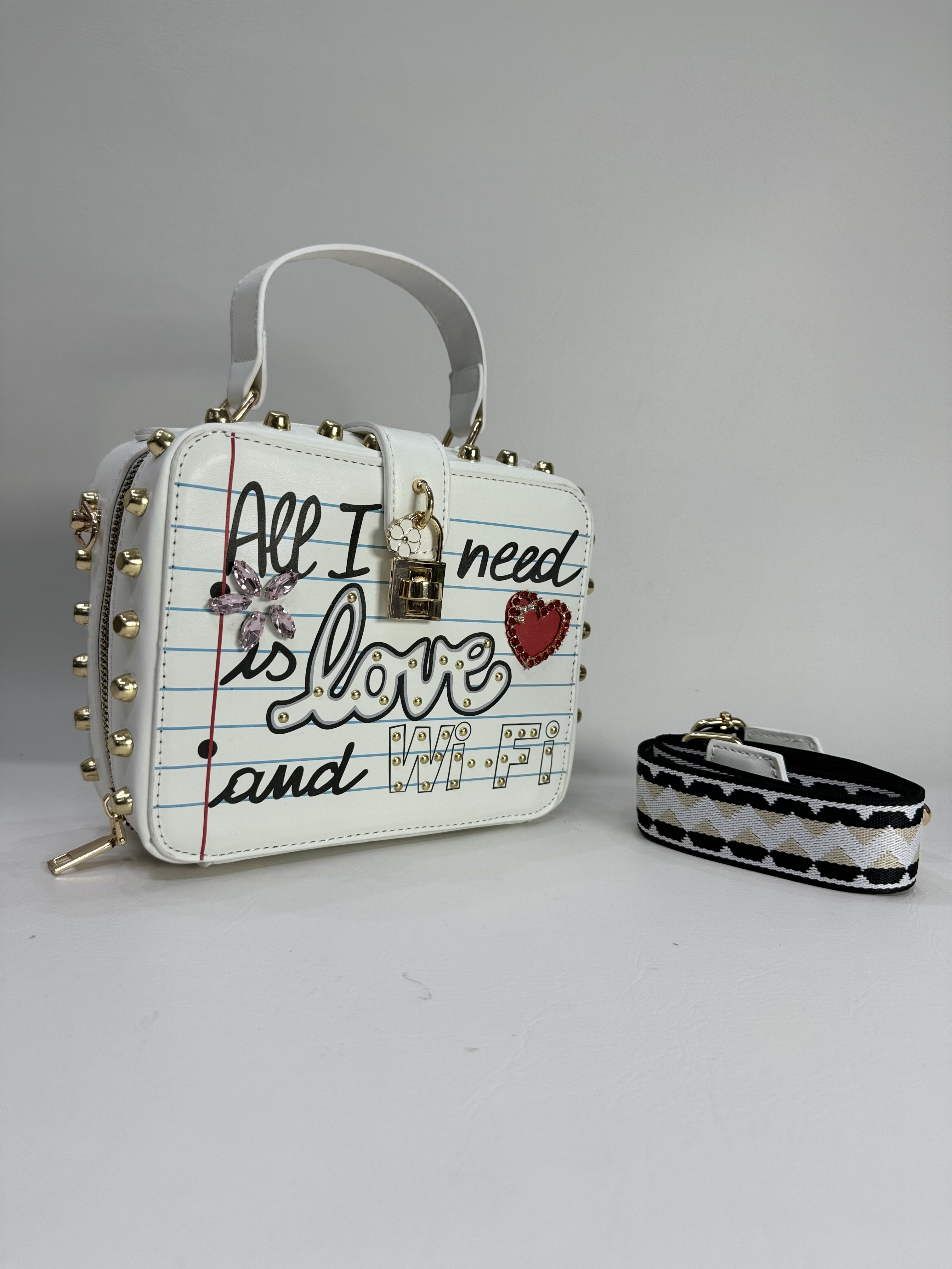 Bolso tipo baúl 